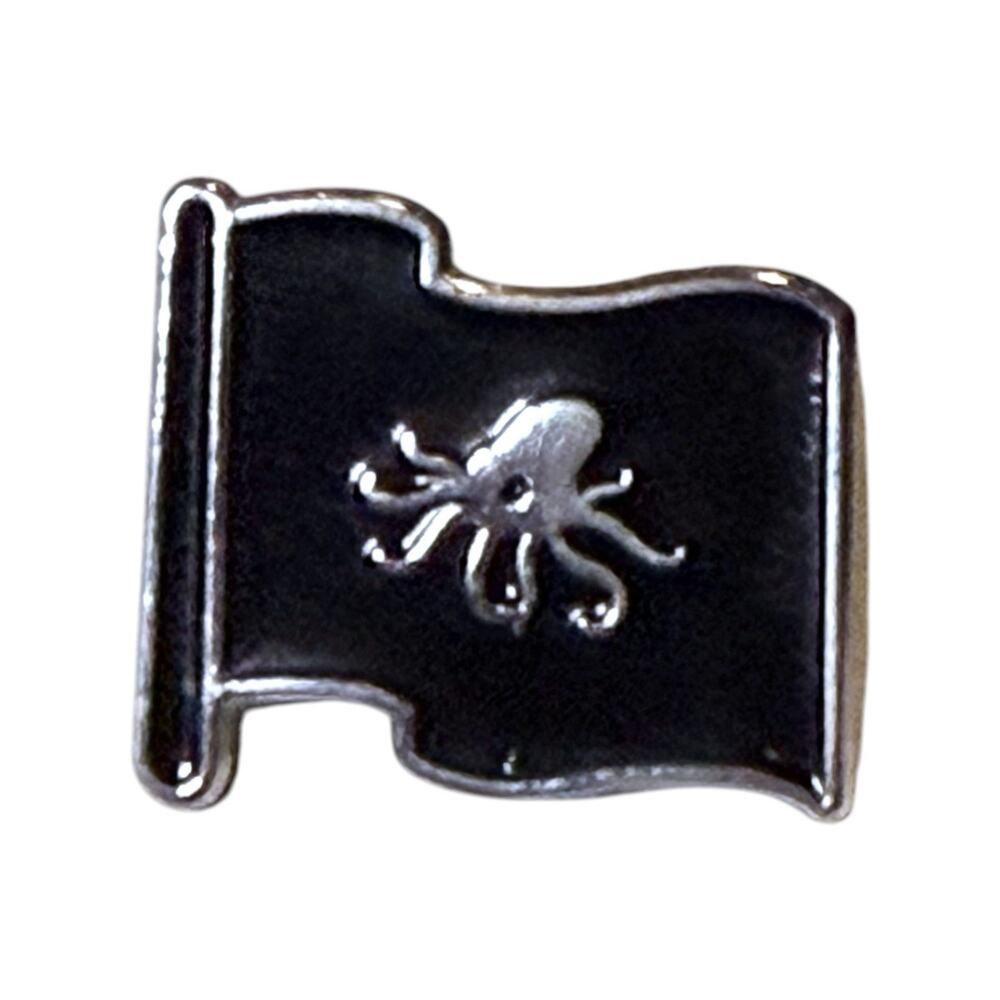Octopus Enamel Flag Lapel Pin Unisex Black Silver Tone Pirate Nautical - Picture 3 of 5